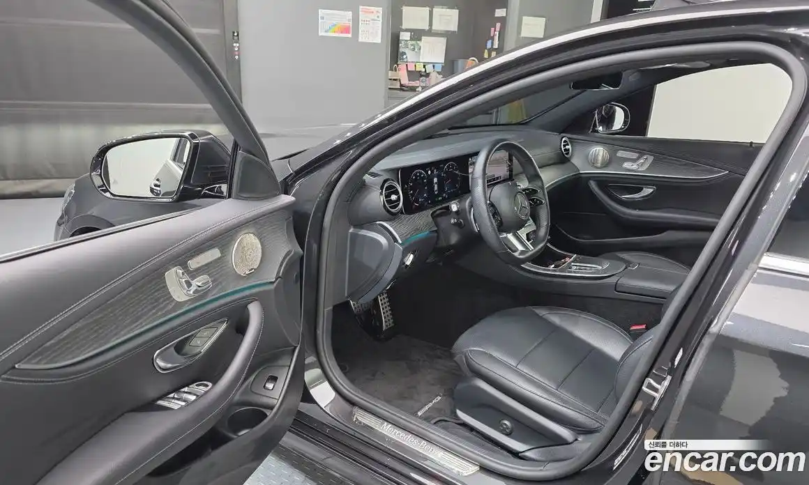 Mercedes-Benz E-Class 2022 2.0 Автомат в Москве № 206226, фото 14