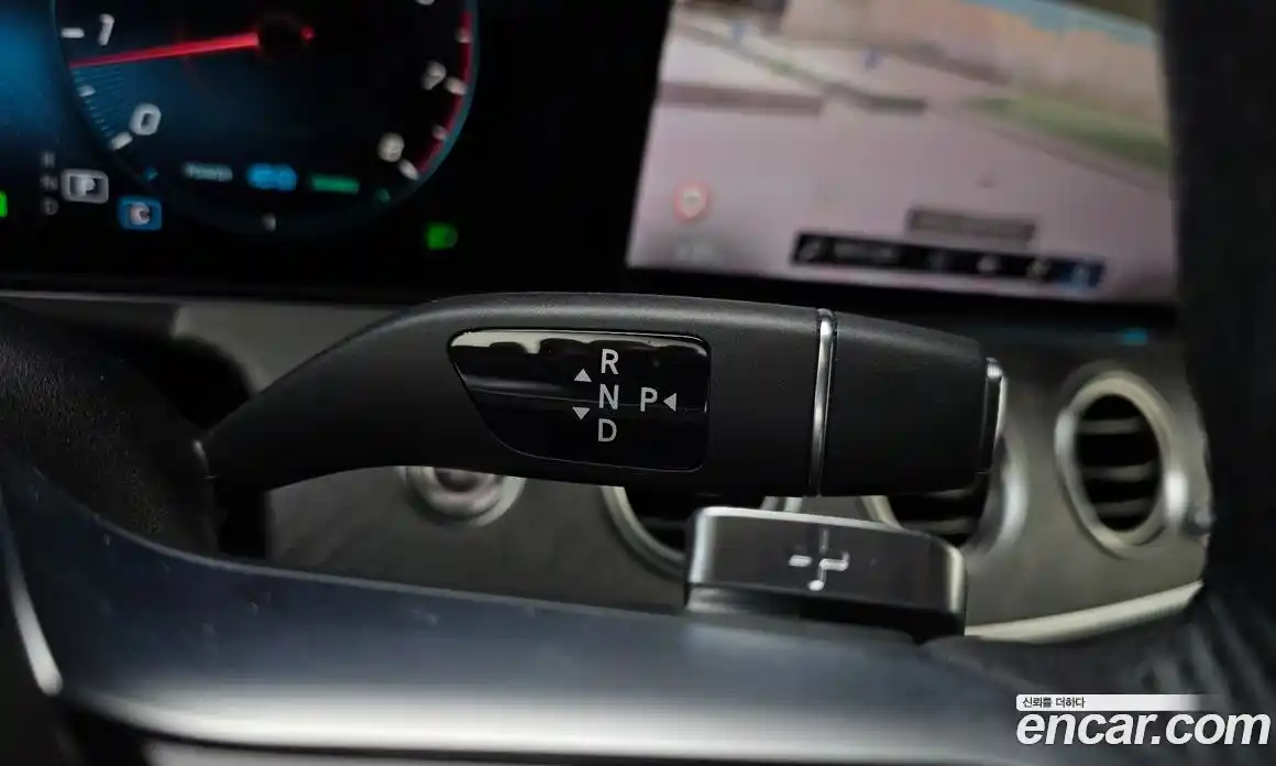 Mercedes-Benz E-Class 2022 2.0 Автомат в Москве № 206226, фото 16