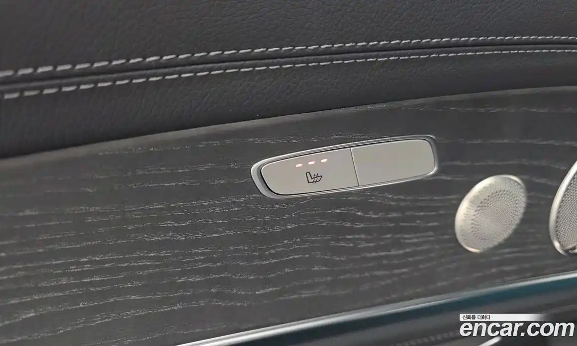 Mercedes-Benz E-Class 2022 2.0 Автомат в Москве № 206226, фото 4