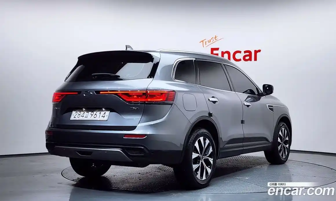 Renault QM6 2021 2.0 Автомат в Москве № 208640, фото 14