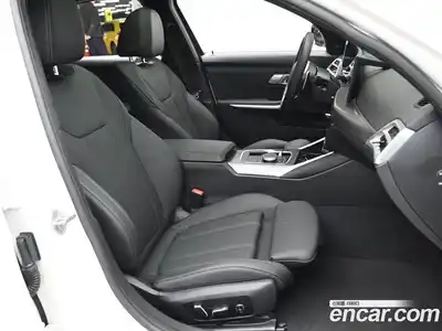 BMW 3-Series 2025 2.0 Автомат в Москве № 210277, миниатюра 10