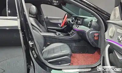 Mercedes-Benz E-Class 2020 2.0 Автомат в Москве № 211937, миниатюра 11