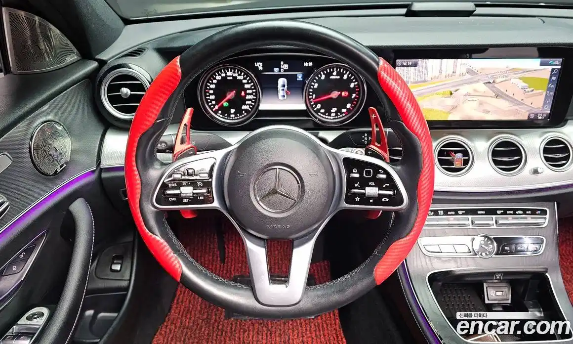 Mercedes-Benz E-Class 2020 2.0 Автомат в Москве № 211937, фото 13