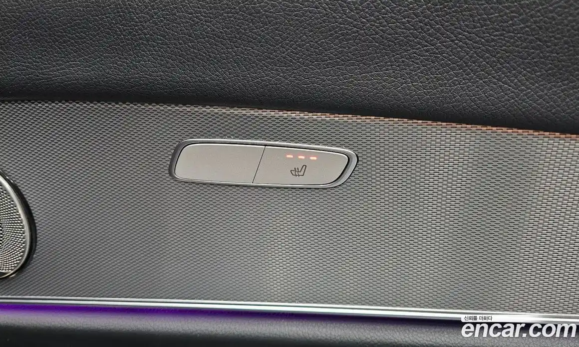 Mercedes-Benz E-Class 2020 2.0 Автомат в Москве № 211937, фото 18