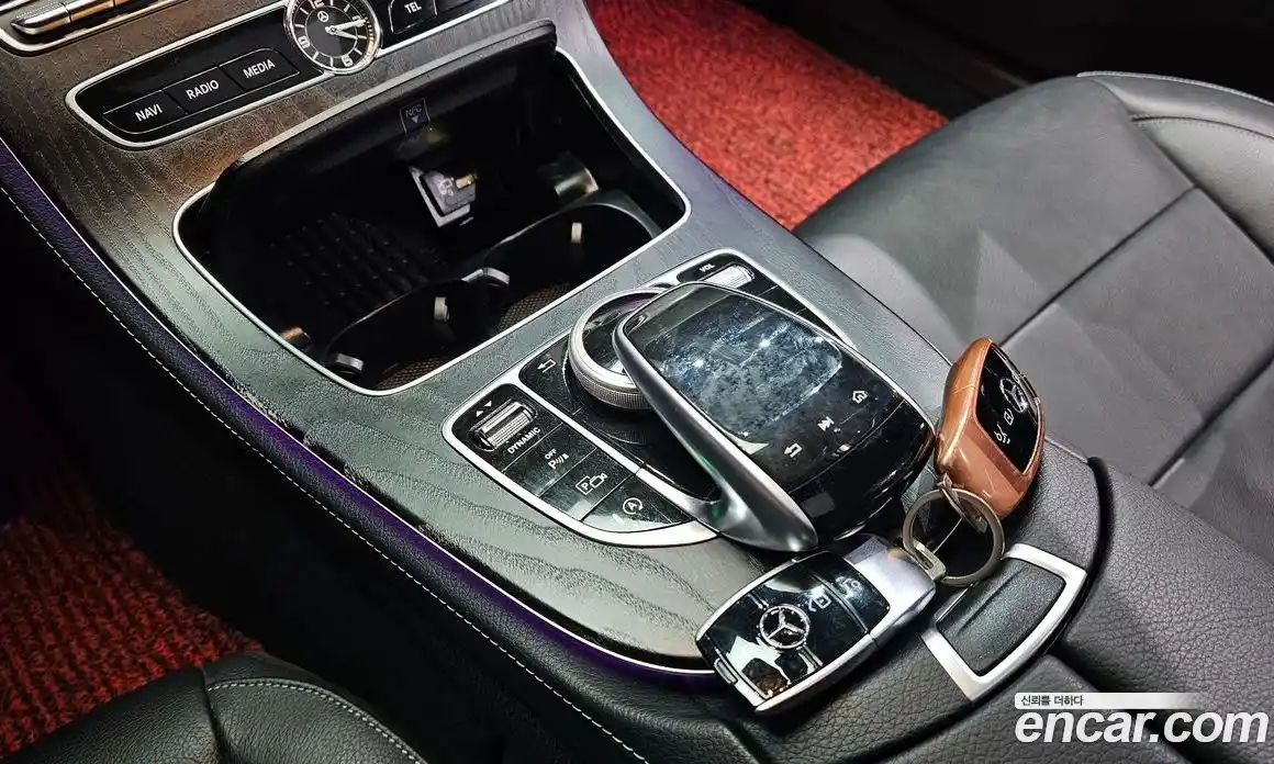 Mercedes-Benz E-Class 2020 2.0 Автомат в Москве № 211937, фото 9