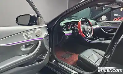 Mercedes-Benz E-Class 2020 2.0 Автомат в Москве № 211937, миниатюра 10