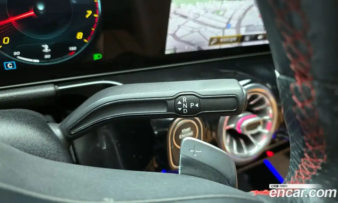 Mercedes-Benz GLA-Class 2020 2.0 Автомат в Москве № 212202, фото 12