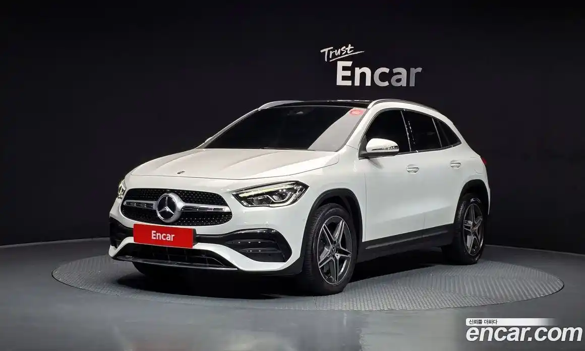 Mercedes-Benz GLA-Class 2020 2.0 Автомат в Москве № 212202, фото 6