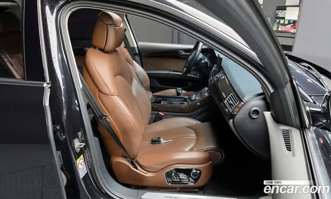 Audi A8 2015 3.0 Автомат в Москве № 212665, фото 19