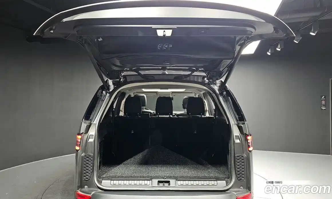 Land Rover Discovery 2020 2.0 Автомат в Москве № 213700, фото 19