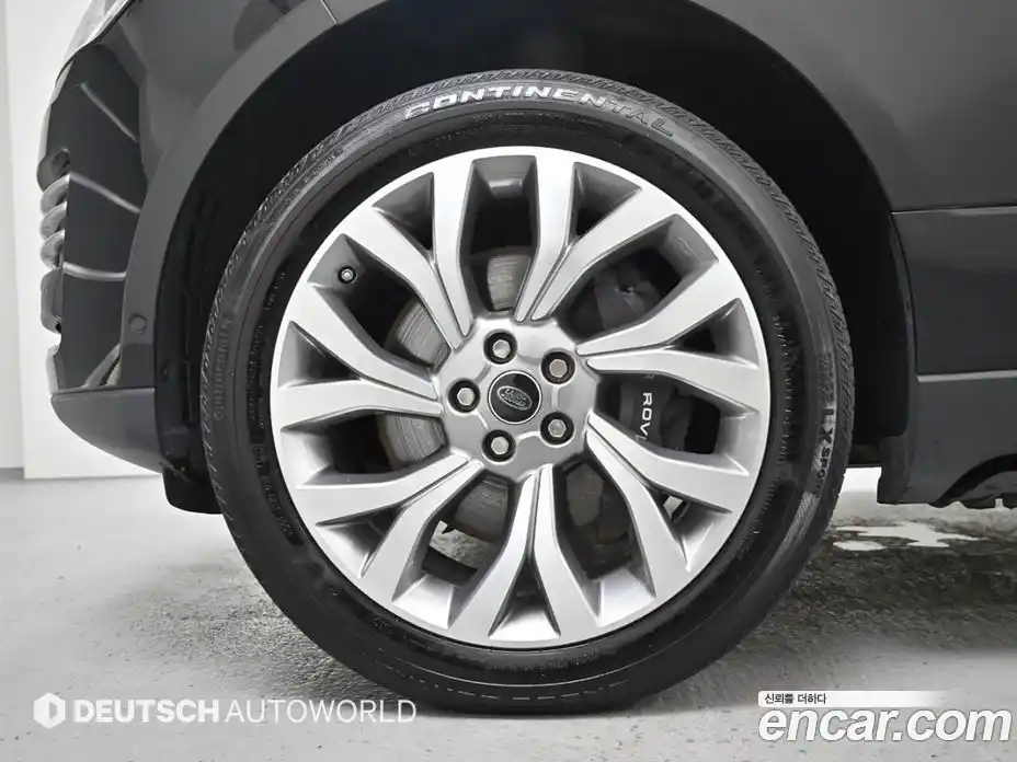 Land Rover Range-Rover 2019 4.4 Автомат в Москве № 213741, фото 5