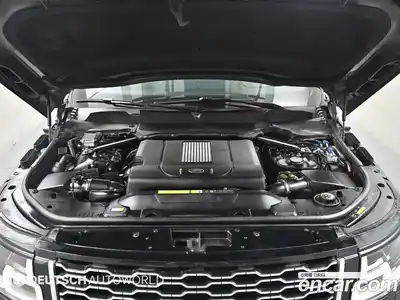 Land Rover Range-Rover 2019 4.4 Автомат в Москве № 213741, миниатюра 6