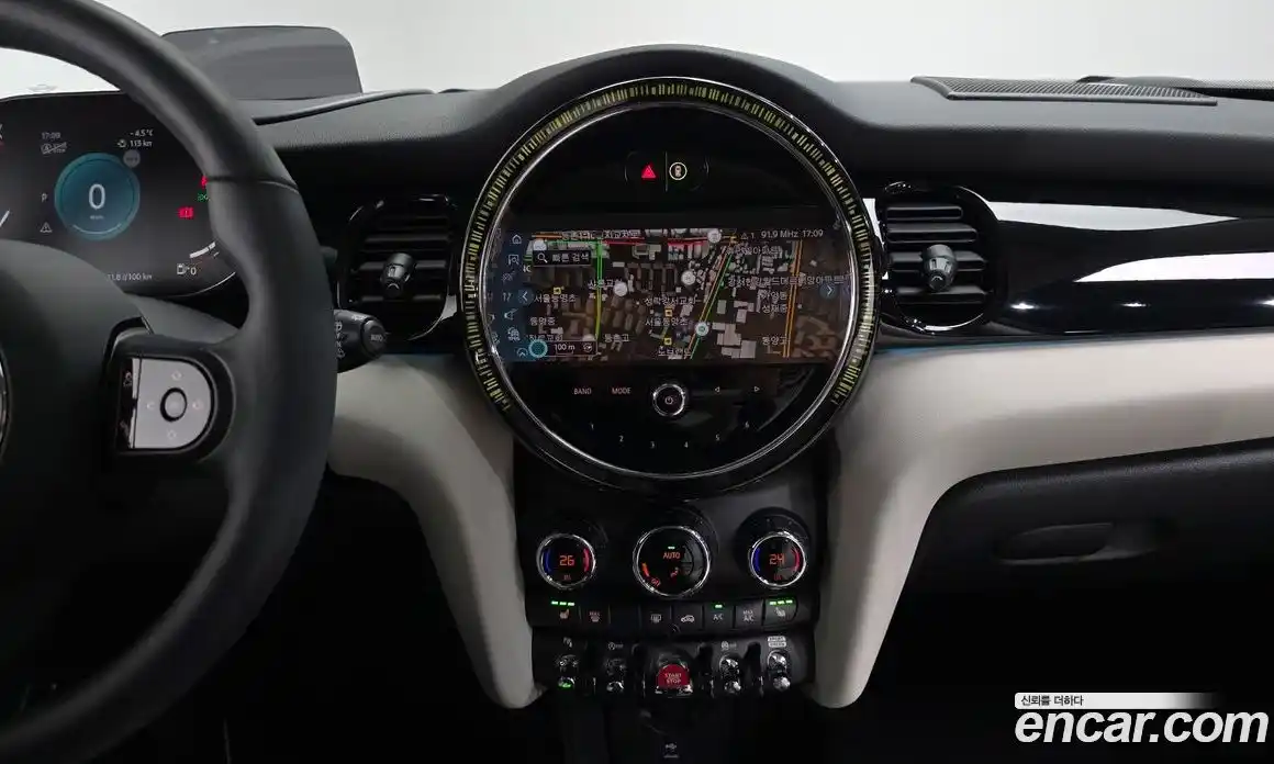 Mini Cooper 2023 2.0 Автомат в Москве № 213967, фото 14