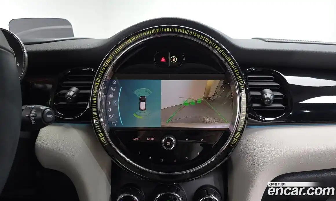 Mini Cooper 2023 2.0 Автомат в Москве № 213967, фото 15