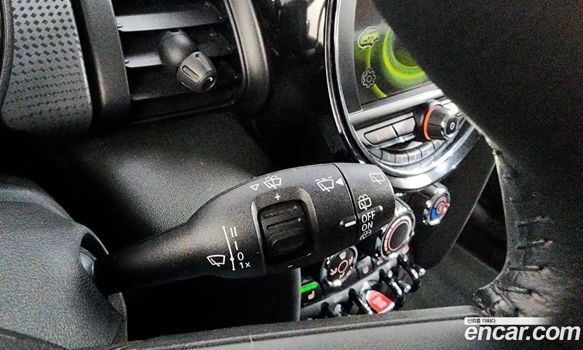 Mini Cooper 2018 1.5 Автомат в Москве № 214064, фото 11