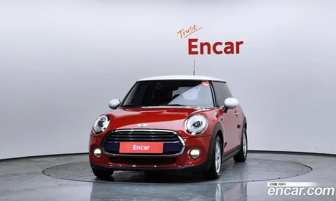 Mini Cooper 2018 1.5 Автомат в Москве № 214064, фото 16