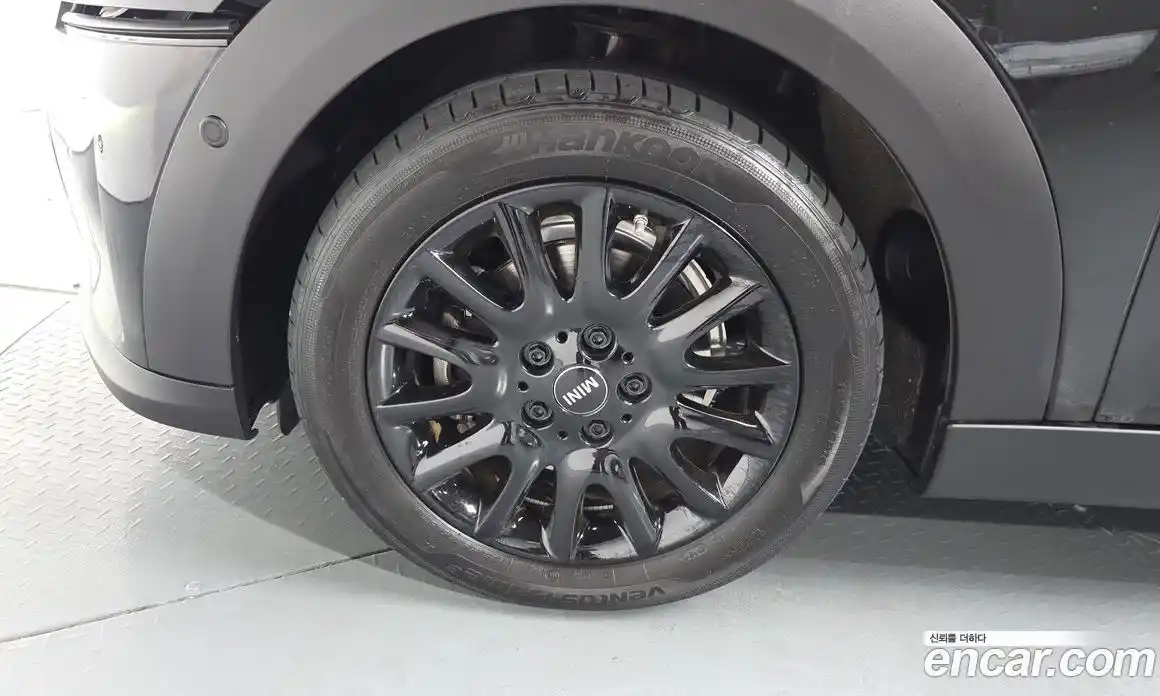 Mini Cooper 2024 1.5 Автомат в Москве № 214072, фото 8