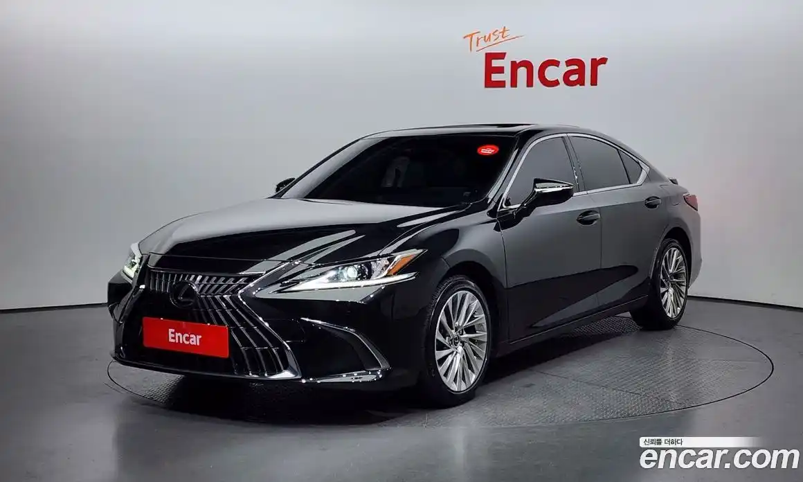 Lexus ES 2023 2.5 Автомат в Москве № 214593, фото 13