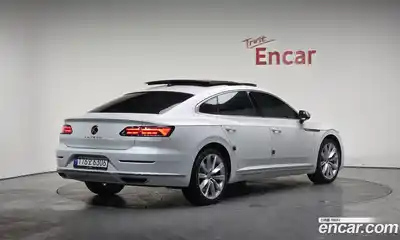 Volkswagen Arteon 2023 2.0 Автомат в Москве № 215081, миниатюра 9
