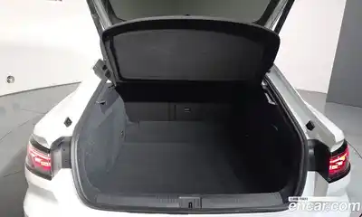 Volkswagen Arteon 2023 2.0 Автомат в Москве № 215081, миниатюра 10