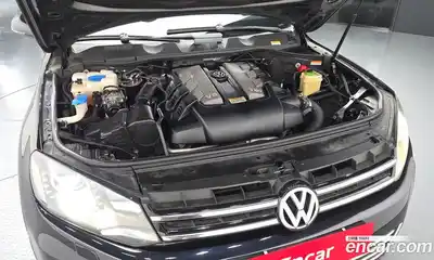 Volkswagen Touareg 2014 3.0 Автомат в Москве № 215389, миниатюра 3