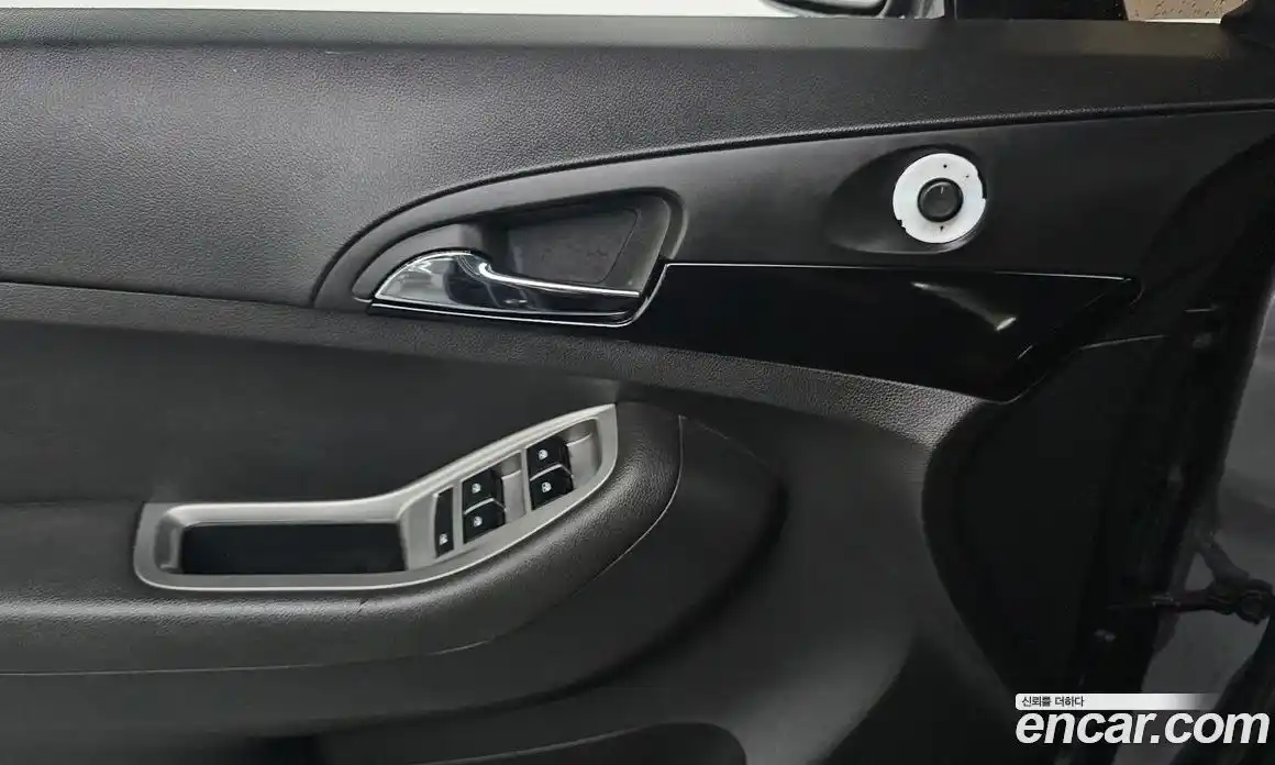 Chevrolet Orlando 2012 2.0 Автомат в Москве № 219354, фото 16