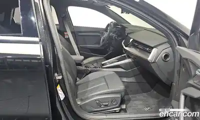 Audi A3 2022 2.0 Автомат в Москве № 220770, миниатюра 11