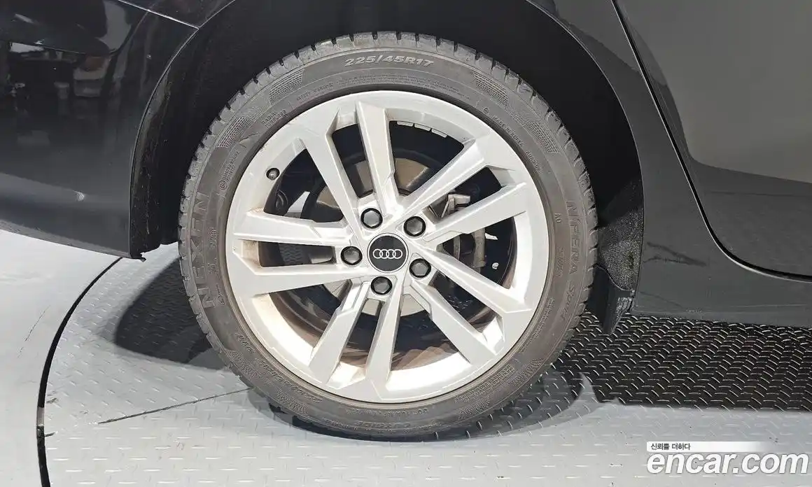 Audi A3 2022 2.0 Автомат в Москве № 220770, фото 5