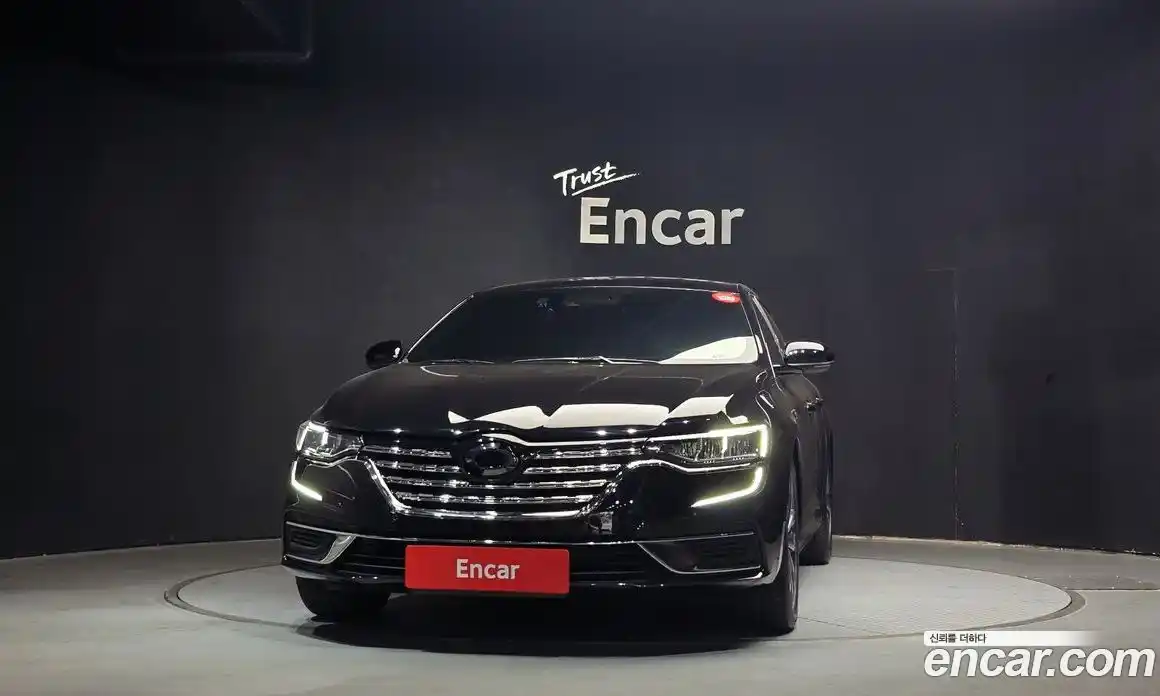 Renault SM6 2024 1.3 Автомат в Москве № 220885, фото 3