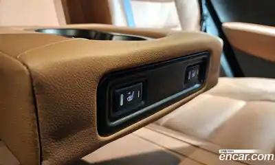 Renault QM6 2023 2.0 Автомат в Москве № 221747, миниатюра 2