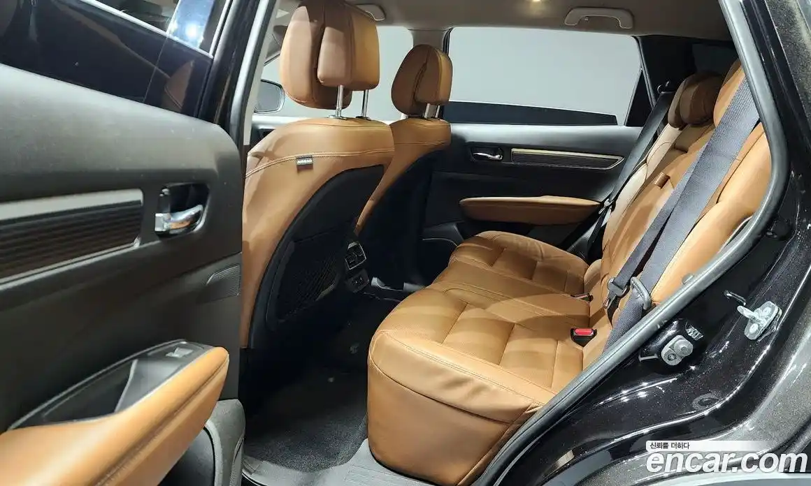 Renault QM6 2023 2.0 Автомат в Москве № 221747, фото 4