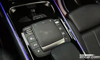 Mercedes-Benz GLB-Class 2021 2.0 Автомат в Москве № 223555, миниатюра 11