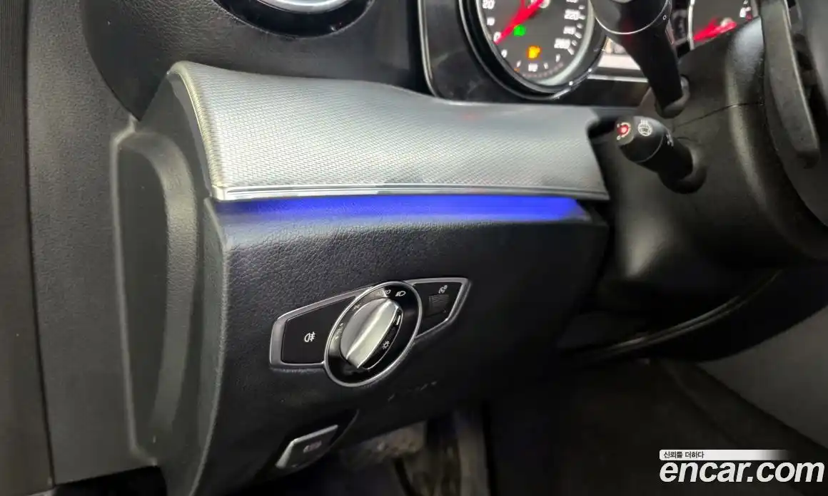 Mercedes-Benz E-Class 2019 2.0 Автомат в Москве № 225001, фото 16