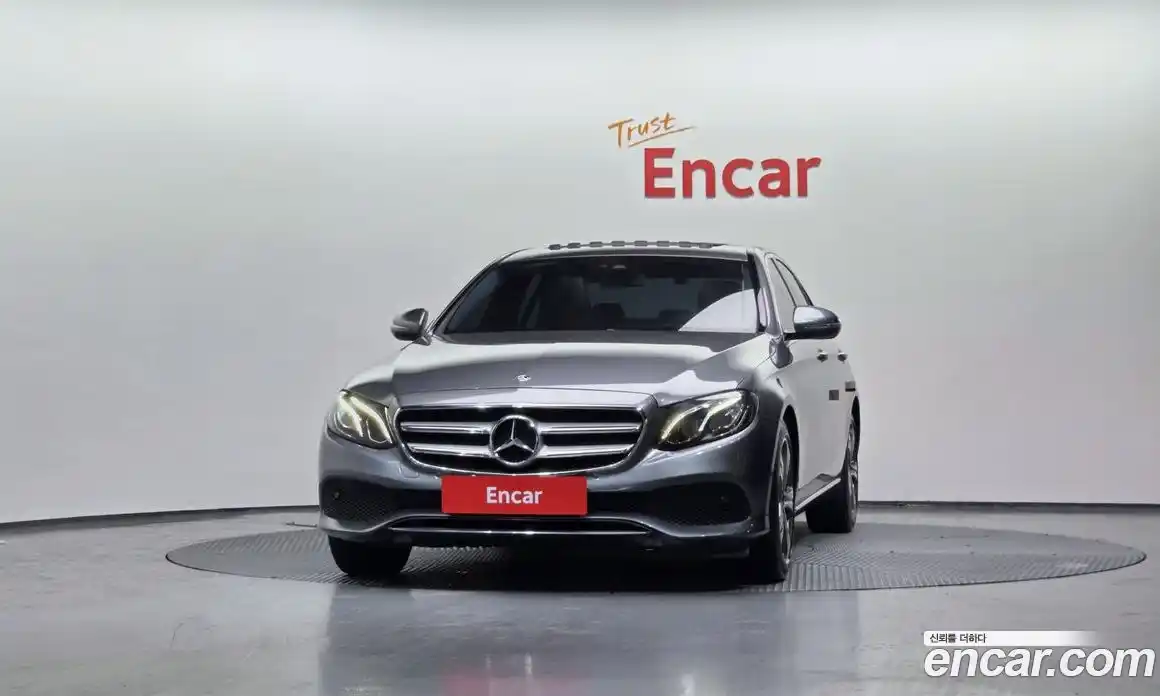 Mercedes-Benz E-Class 2019 2.0 Автомат в Москве № 225001, фото 10