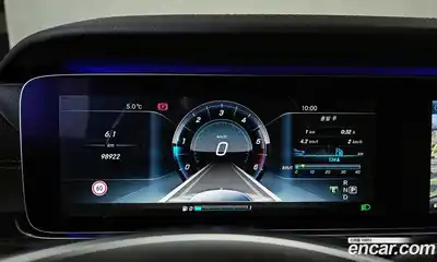 Mercedes-Benz E-Class 2017 1.9 Автомат в Москве № 225281, миниатюра 2