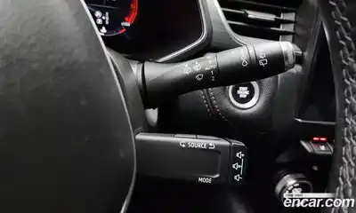 Renault Captur 2020 1.3 Автомат в Москве № 225941, миниатюра 9