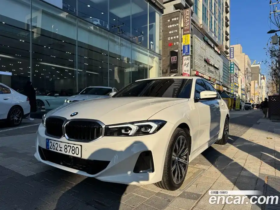 BMW 3-Series 2026 2.0 Автомат в Москве № 227663, фото 3