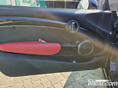 Mini Cooper 2019 2.0 Автомат в Москве № 228091, миниатюра 6