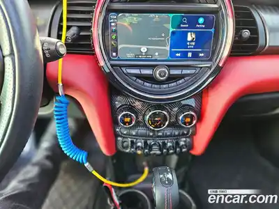 Mini Cooper 2019 2.0 Автомат в Москве № 228091, миниатюра 9