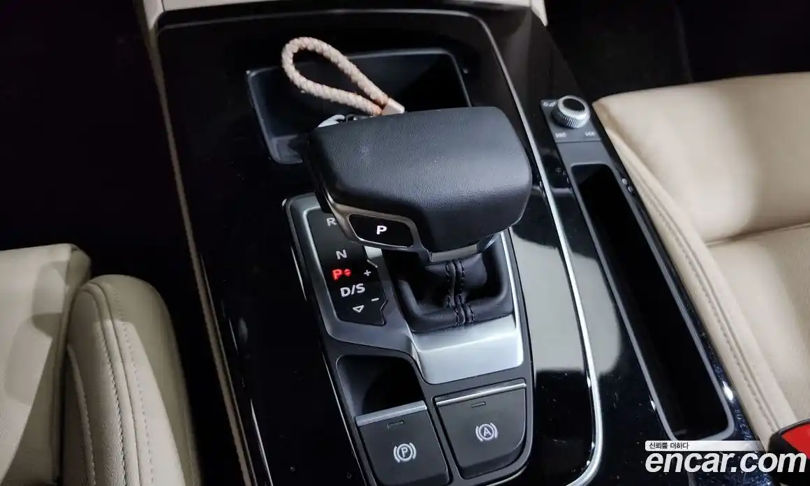 Audi Q5 2022 2.0 Автомат в Москве № 229966, фото 11