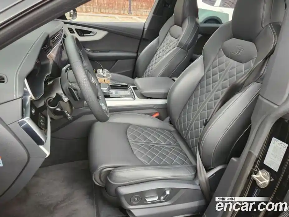 Audi Q8 2025 3.0 Автомат в Москве № 230322, фото 8