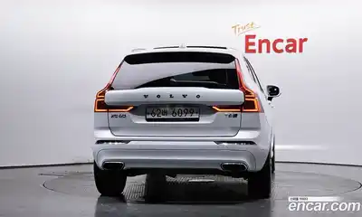 Volvo XC60 2019 2.0 Автомат в Москве № 230640, миниатюра 4