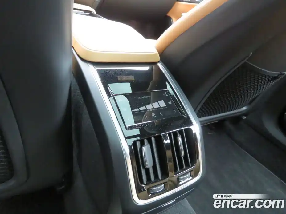 Volvo S90 2024 2.0 Автомат в Москве № 230808, фото 17