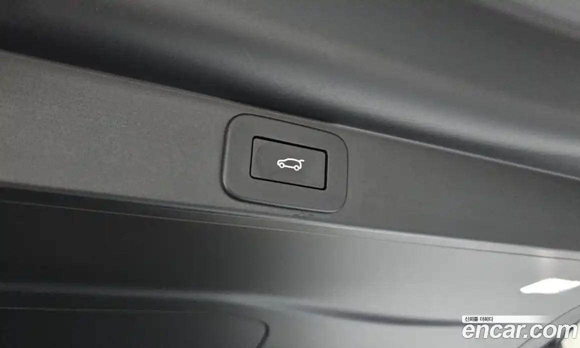 Land Rover Range-Rover 2024 4.4 Автомат в Москве № 231113, фото 11