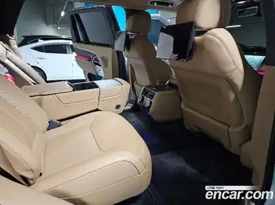 Land Rover Range-Rover 2023 4.4 Автомат в Москве № 231333, миниатюра 2