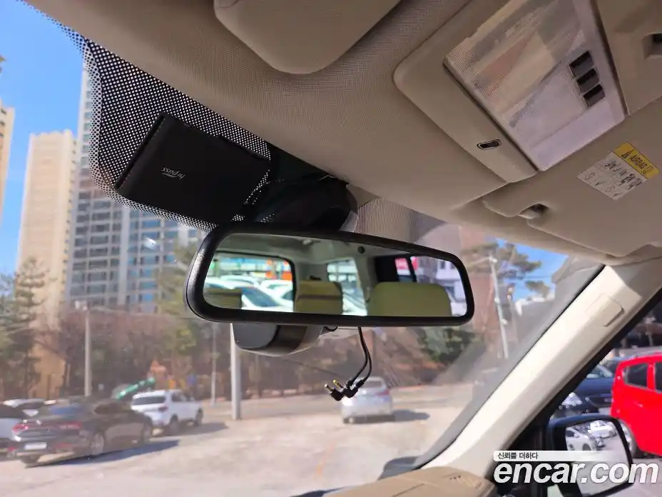 Land Rover Discovery 2012 3.0 Автомат в Москве № 231339, фото 14