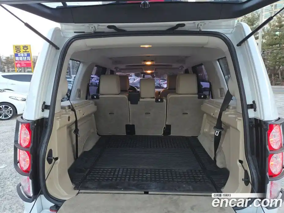 Land Rover Discovery 2012 3.0 Автомат в Москве № 231339, фото 15