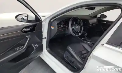 Volkswagen Jetta 2021 1.4 Автомат в Москве № 232120, миниатюра 10