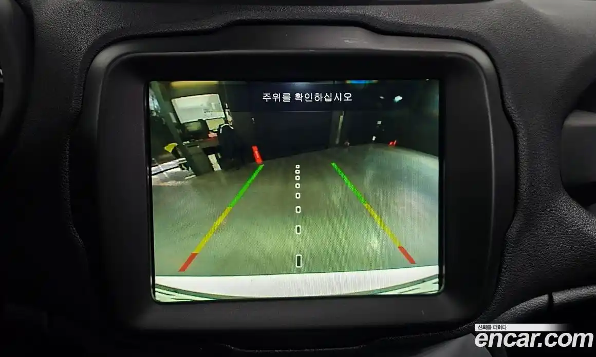 Jeep Renegade 2020 2.4 Автомат в Москве № 232276, фото 14