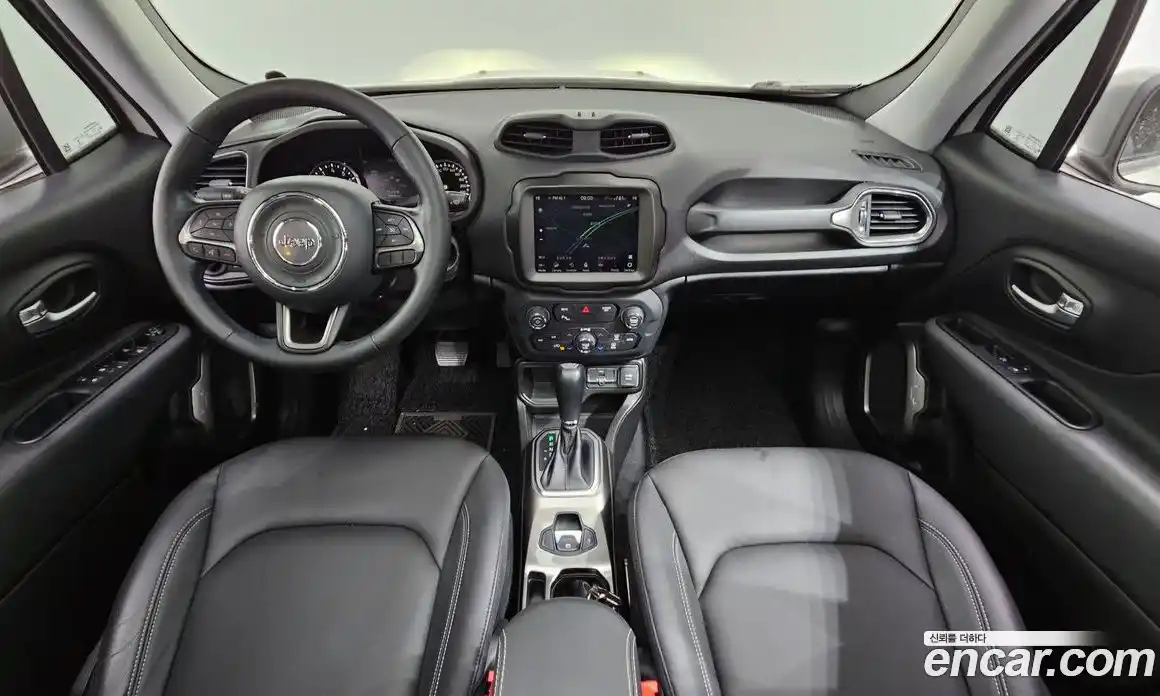 Jeep Renegade 2020 2.4 Автомат в Москве № 232276, фото 7